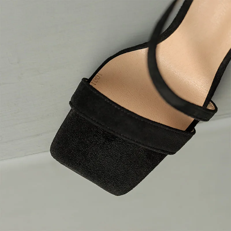 Women Sandals New 2023 Summer Thick Heeld Sandal Ladies Black Apricot Red Yellow Shoes Fashion Women Shoes PU Leather Sandals