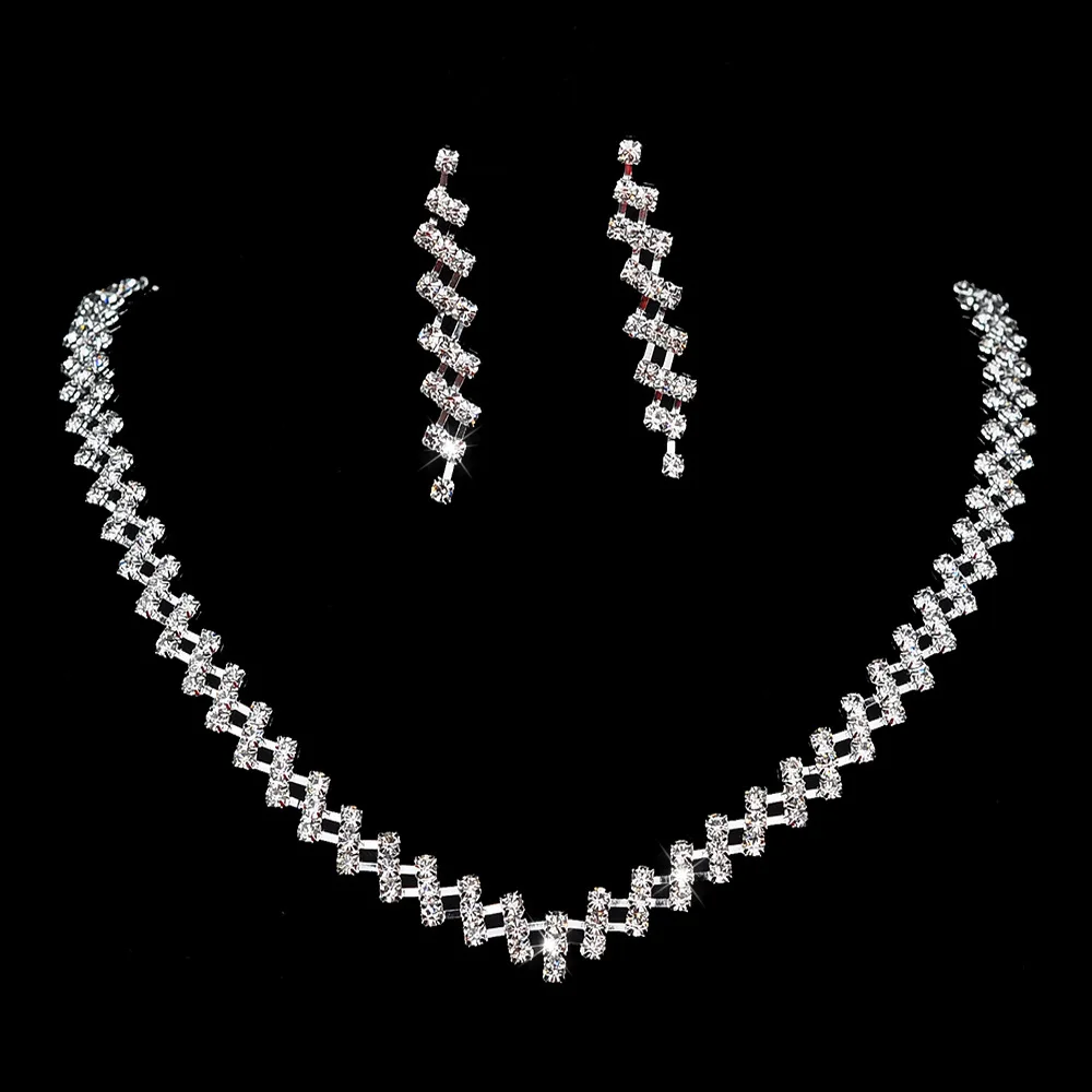

European and American Simple Full Diamond Bright Necklace Personality Fashion Hundred Matching Jewelry Necklace Earrings Set