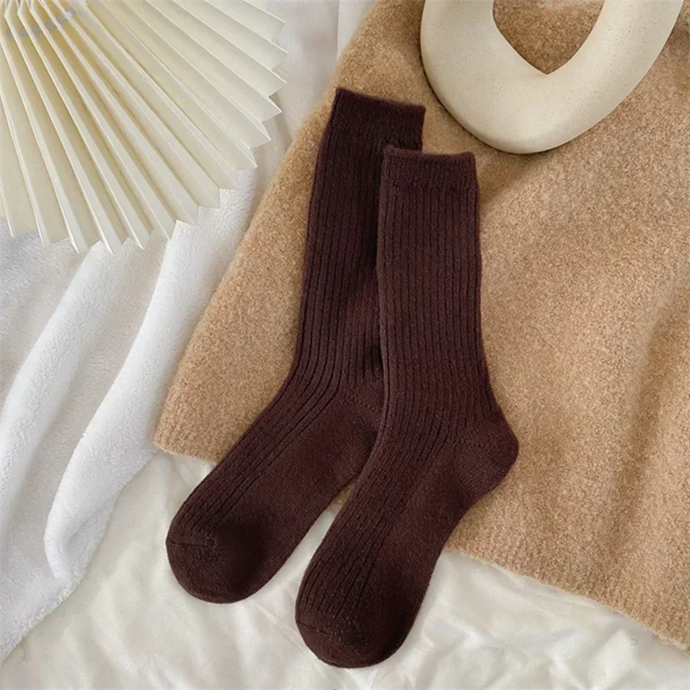 Мужские коньки для взрослых черные белые 4-колесные тренировочные носки с