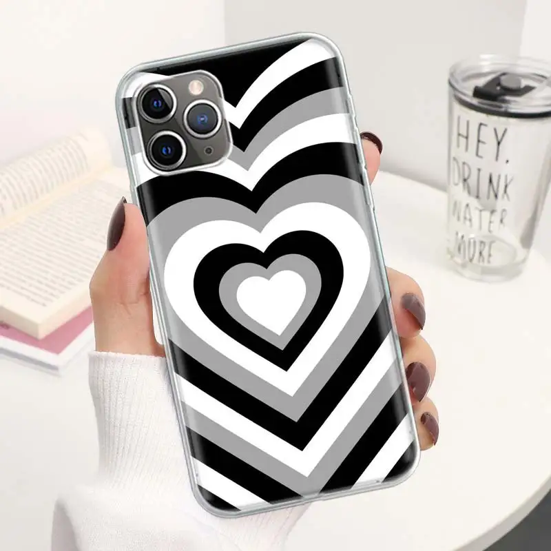 Модный чехол для телефона с фиолетовым сердцем и кругом iPhone 11 12 13 14 15 16 Pro Max 7 Plus 8 + X