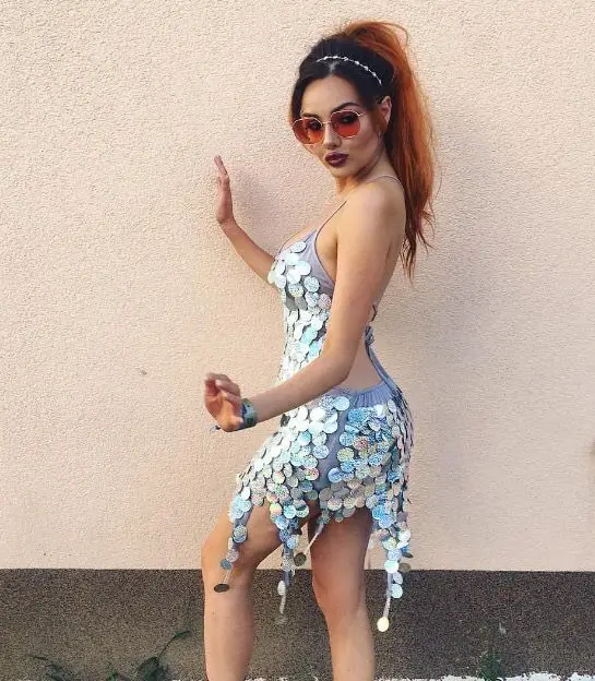 

2022 Women Sexy Bling Hollow Out Deep V Sequins Tassel Irregular Split Dress