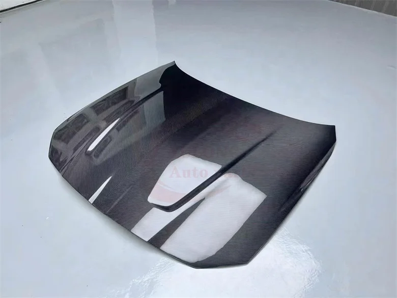 Высококачественный сухой капот двигателя из углеродного волокна в стиле CLS для BMW