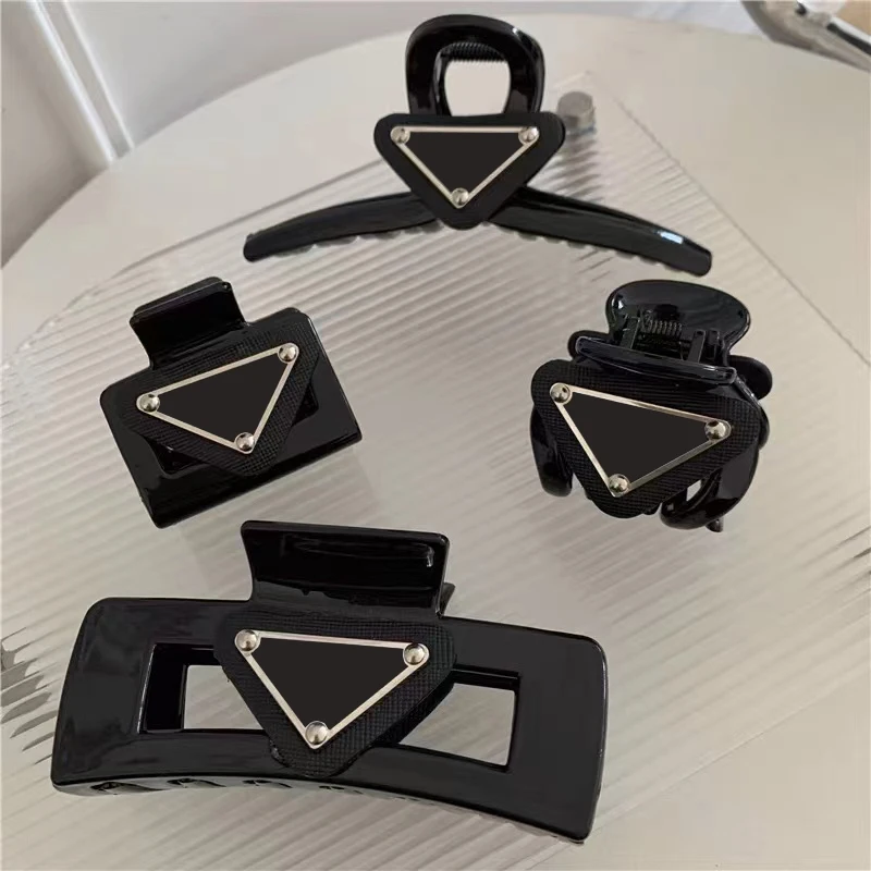 

Triangular Letter Grab Clip Oversized Disk Hair Clip Premium
