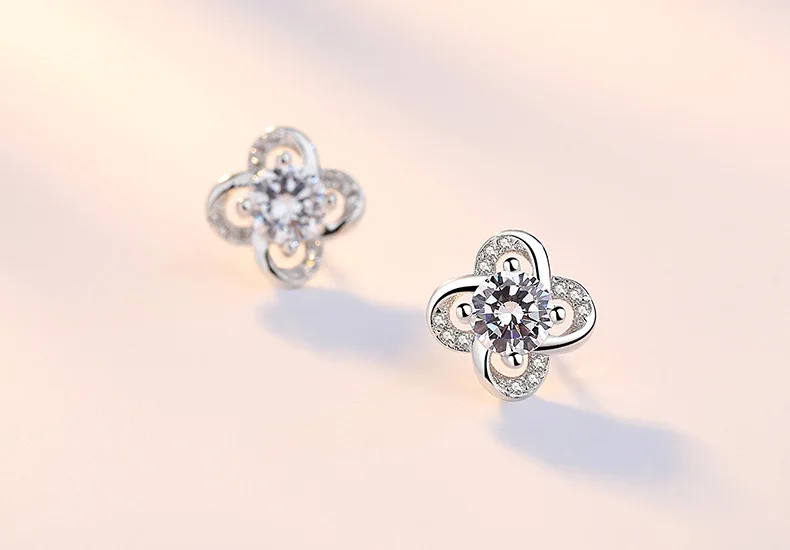 Earrings Simple Earrings Women's Earrings Silver Accessories Lucky Leaf Grass Eternal Flower  Stud Earrings for Women