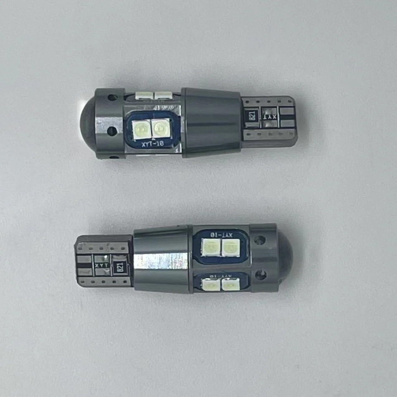 2 шт. Автомобильные светодиодные лампы T10 W5W 168 192 10smd 12 В