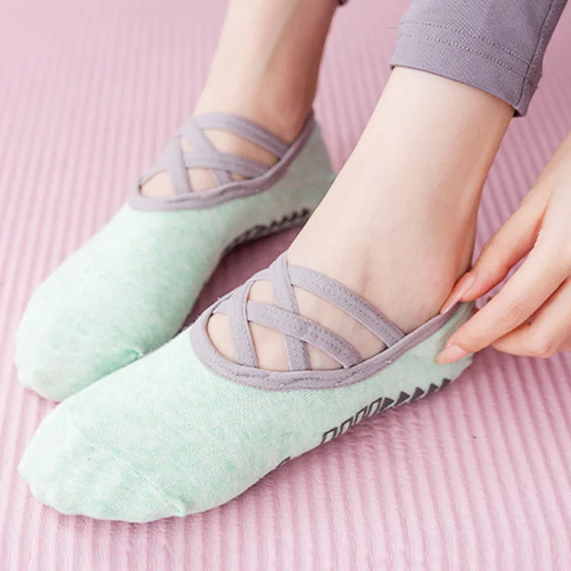 

Нескользящие силиконовые носки для пилатеса, однотонные носки для фитнеса, тренажерного зала, бега, йоги, бандажные дышащие женские спортив...