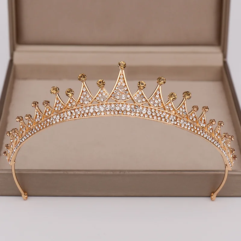 

Vintage Baroque Queen Tiara Wedding Crown Bridal Diadem Gold Crystal Rhinestone Head Jewelry Headpiece Wedding Hair Accessories