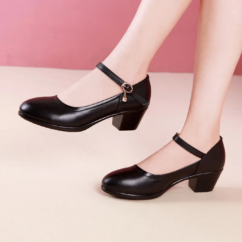 Plus Size 32-43 Patent Leather Platform Pumps Women Shoes Medium Heel 2021 Spring White Wedding Shoes Ladies Pumps Block Heels