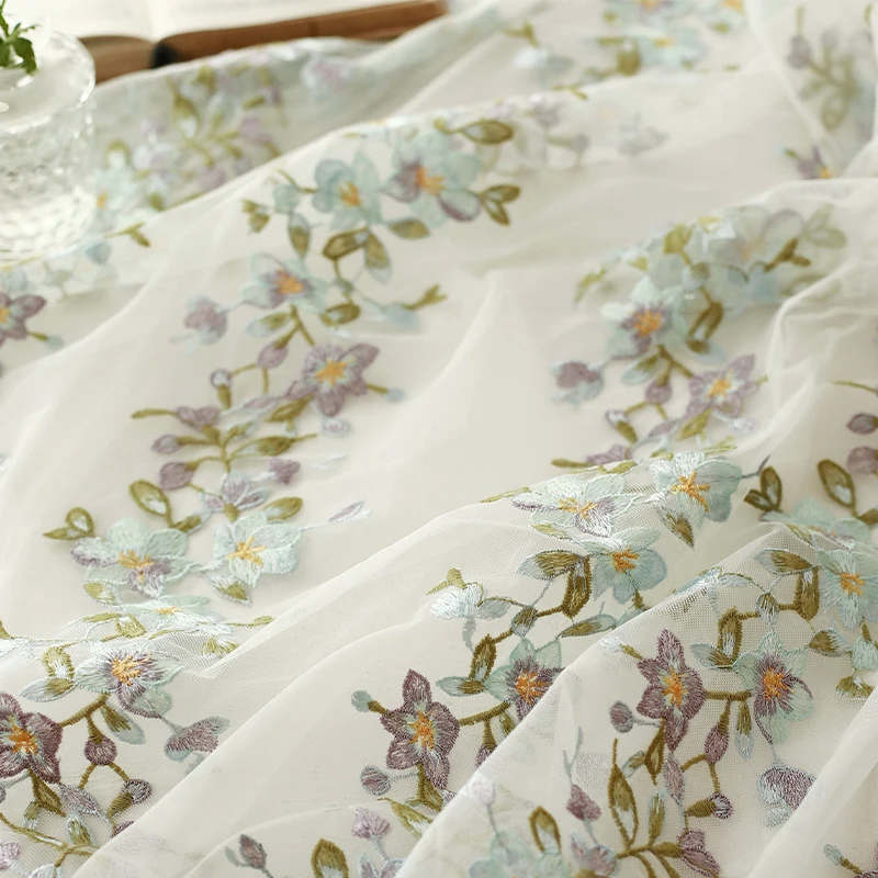 

High quality water soluble lace fabric Soft purple rattan embroidery tissu Skirt DIY handmade dress skirt Cheongsam tissus