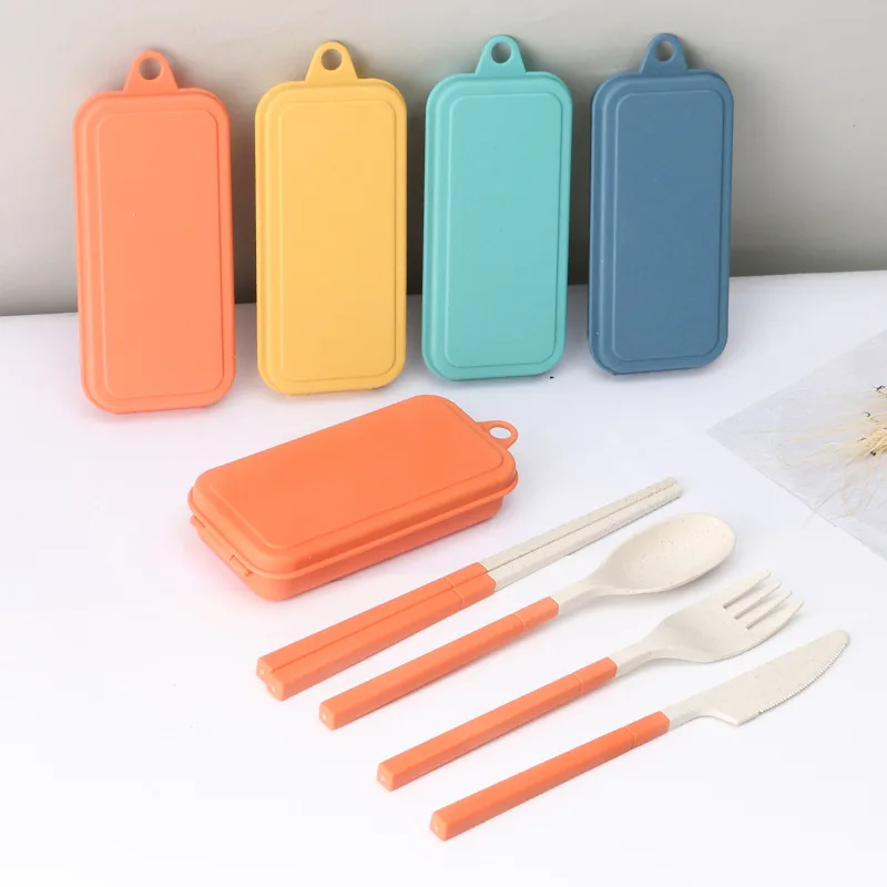 4Pcs Portable Tableware Set Wheat Straw Dinnerware Detachable Cutlery Travel Tableware Picnic Dinnerware Set Camping Cutlery Set