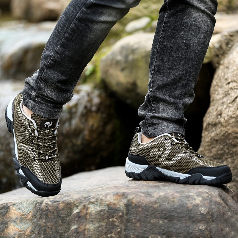 Couple Spring And Autumn Fashion Outdoor Ultra Light Breathable Anti Slip Wear Resistant Motorcycle Mountaineering Boots