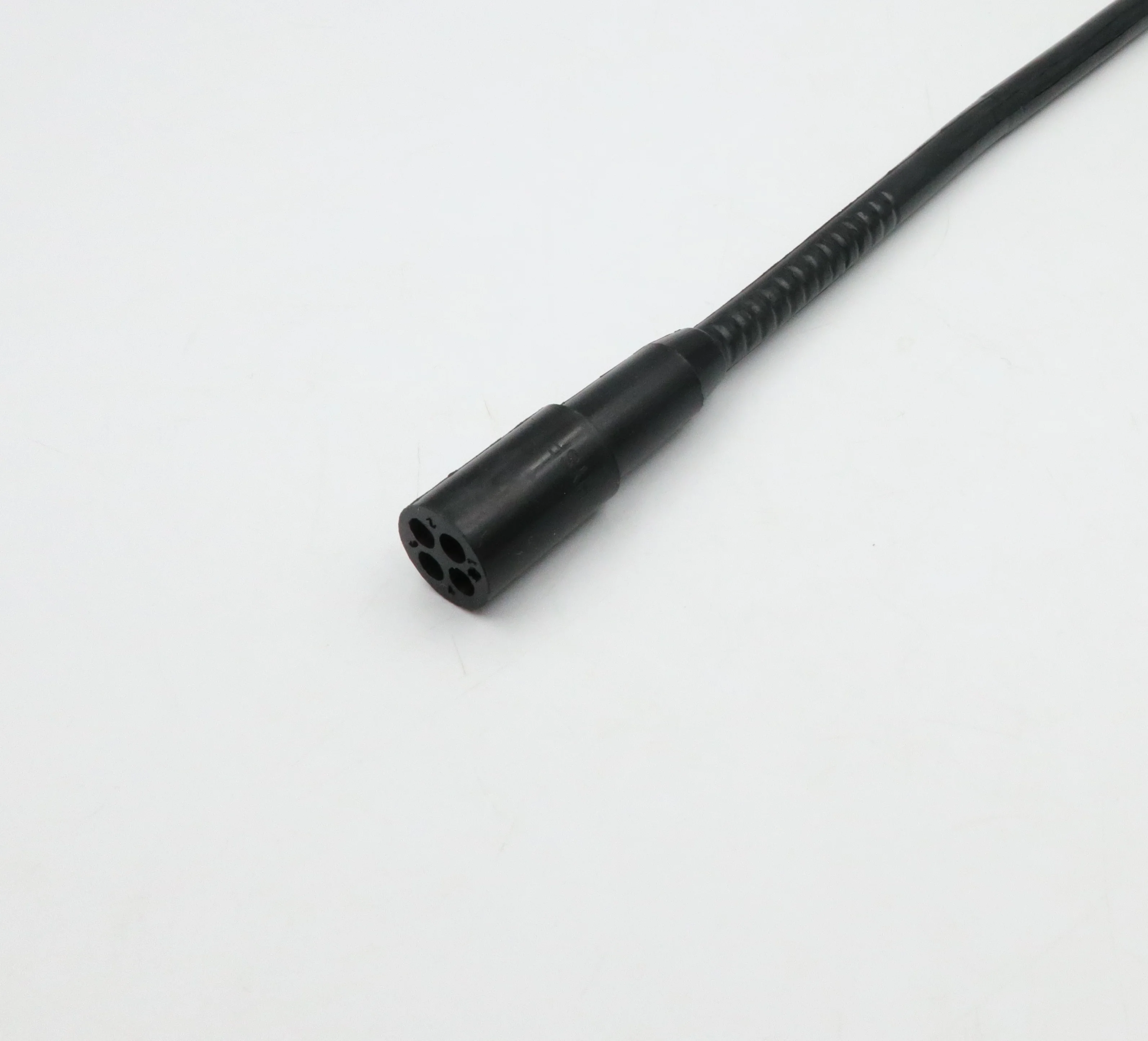 Фотоэлектрический кабель MCBH4M-MCIL4F ROV IP69