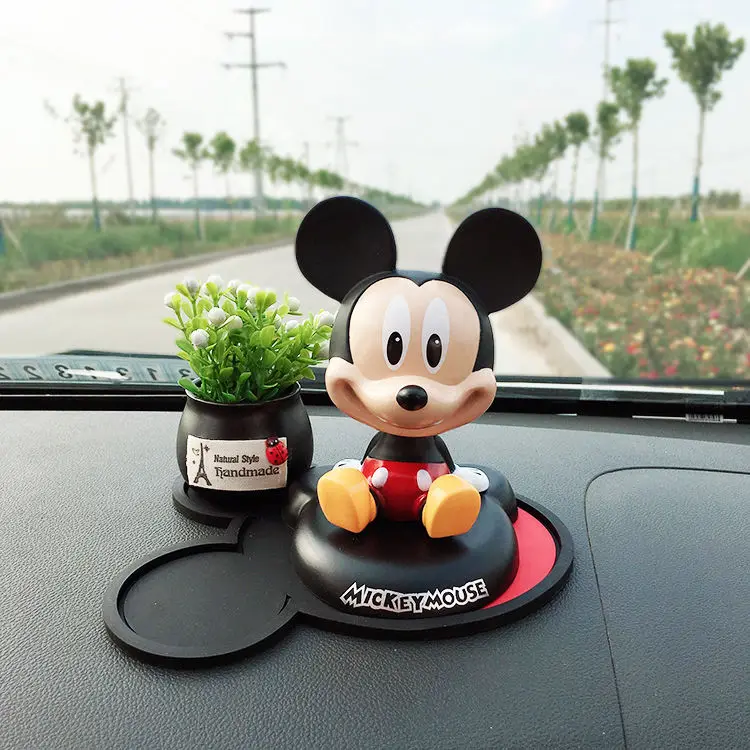

Mickey Minnie car accessories Shake your head Cute creative Disney car accessories Mickey Mouse creative cartoon doll