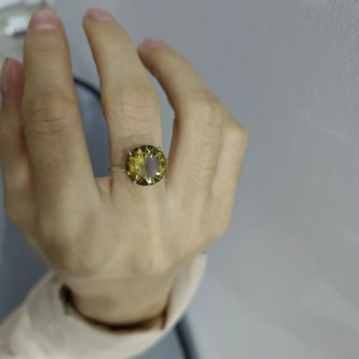 Турецкий Султанит из золота 18 карат