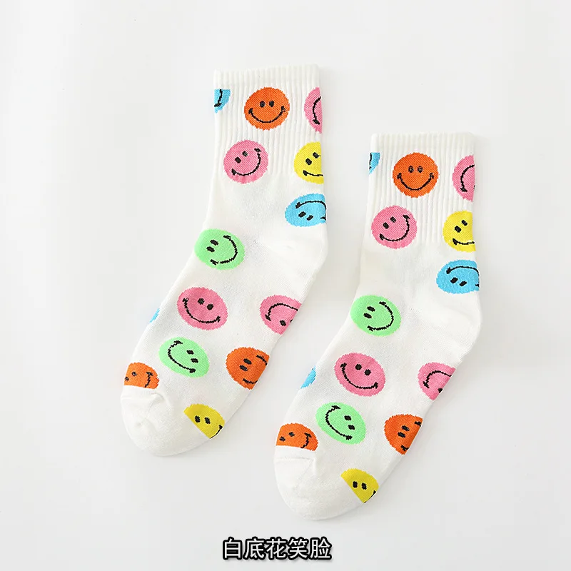 4Pari/Lot Fashion Big Smile Face Women Socks Cotton Creative Personality Pure Color Funny Socks for Ladies