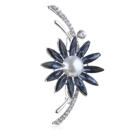 new high end alloy flower pearl rhinestone brooches for women suit fashion girl jewelry wedding gifts clothing accessories pins
