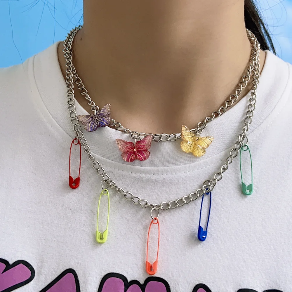 

Punk Acrylic Butterfly Heart Pendant Necklace Vintage Metal Cuban Chain Choker Necklace for Women Jewelry Gift Party