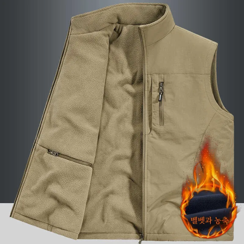 Autumn and Winter Thickened Double-Sided Wear Vest Men's Outdoor Sports Fleece Polar Fleece-lined Photograph...