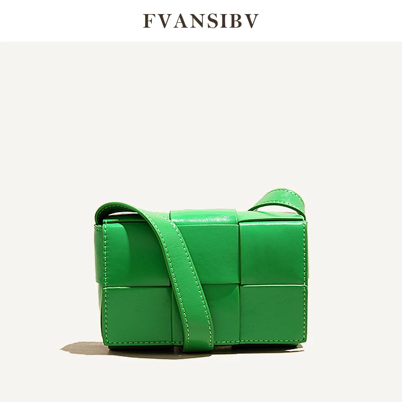 

2022 New Summer Women Shoulder Messenger Bag Top Oil Wax Genuine Leather Fashion Luxury Brand Design Mini Phone Bag Parrot Green