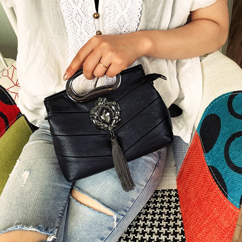Luxury Diamond Inlaid Tassel Handbag European And American Fashion Metal Shoulder Strap Messenger Bag Fashion Casual Versatile