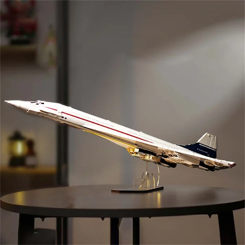 Демонстрационная подставка для Lego Concord 10318 5 мм акриловая (без набора моделей)