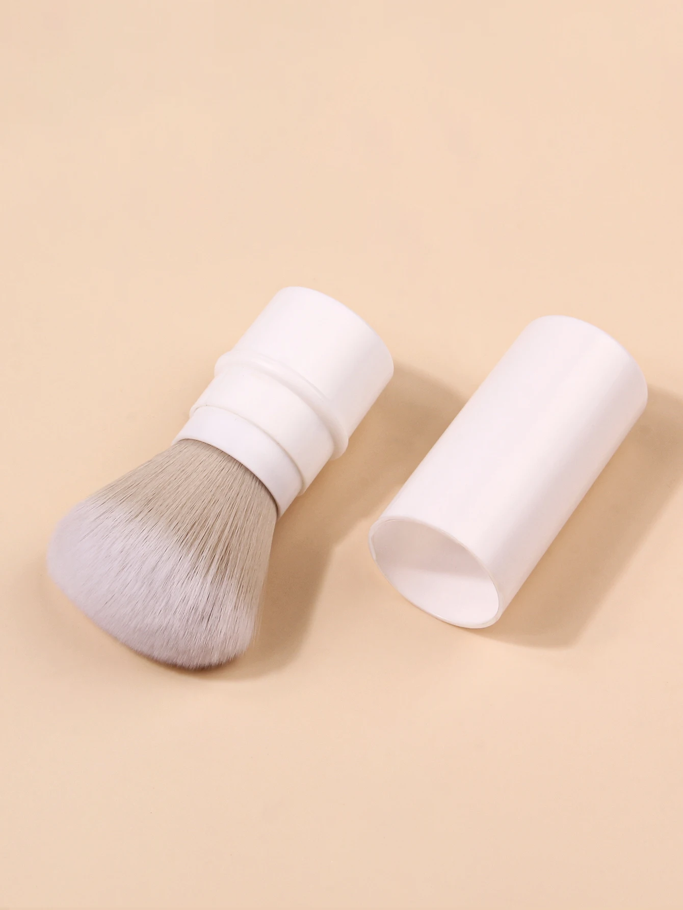 1 шт. белая Выдвижная Кисть для макияжа