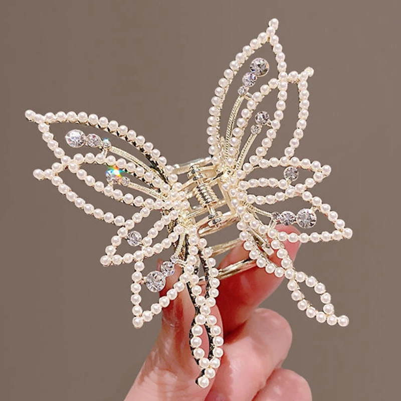 

Fashion Butterfly Pearl Hair Claw Metal Hollow Hair Clips for Women Girls Elegant Ponytail Claw Clip Hairpin Hair Accessories