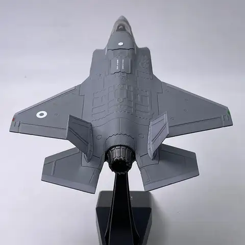 Модель самолета F35 Perfeclan металлическая 1/72