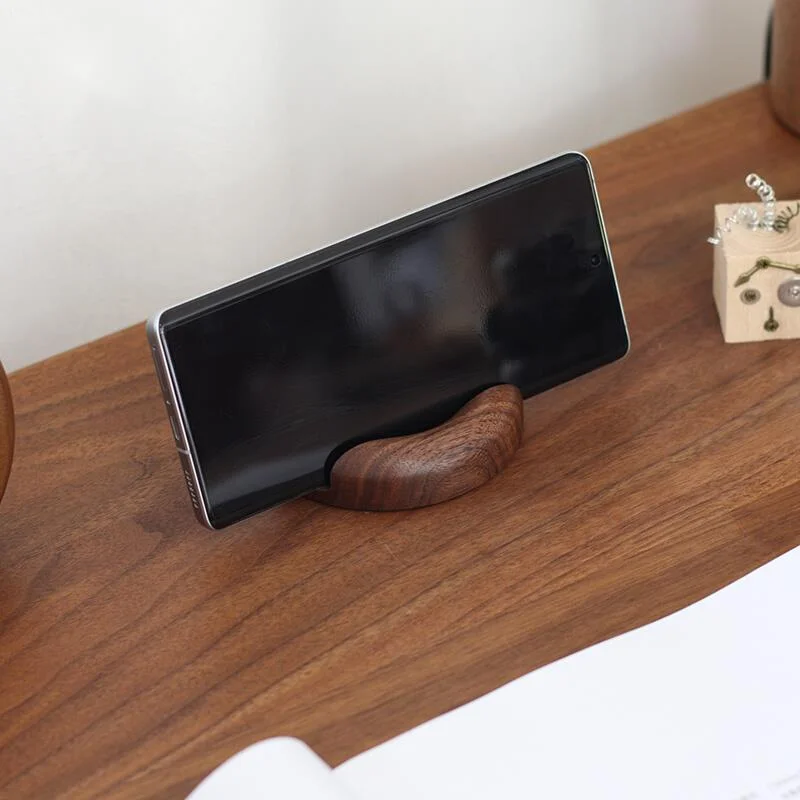 

Solid Wood Phone Holder Donut Type Portable Office Desk Accessories Desktop Lazy Walnut Wood Design Stable Phone Support Frame