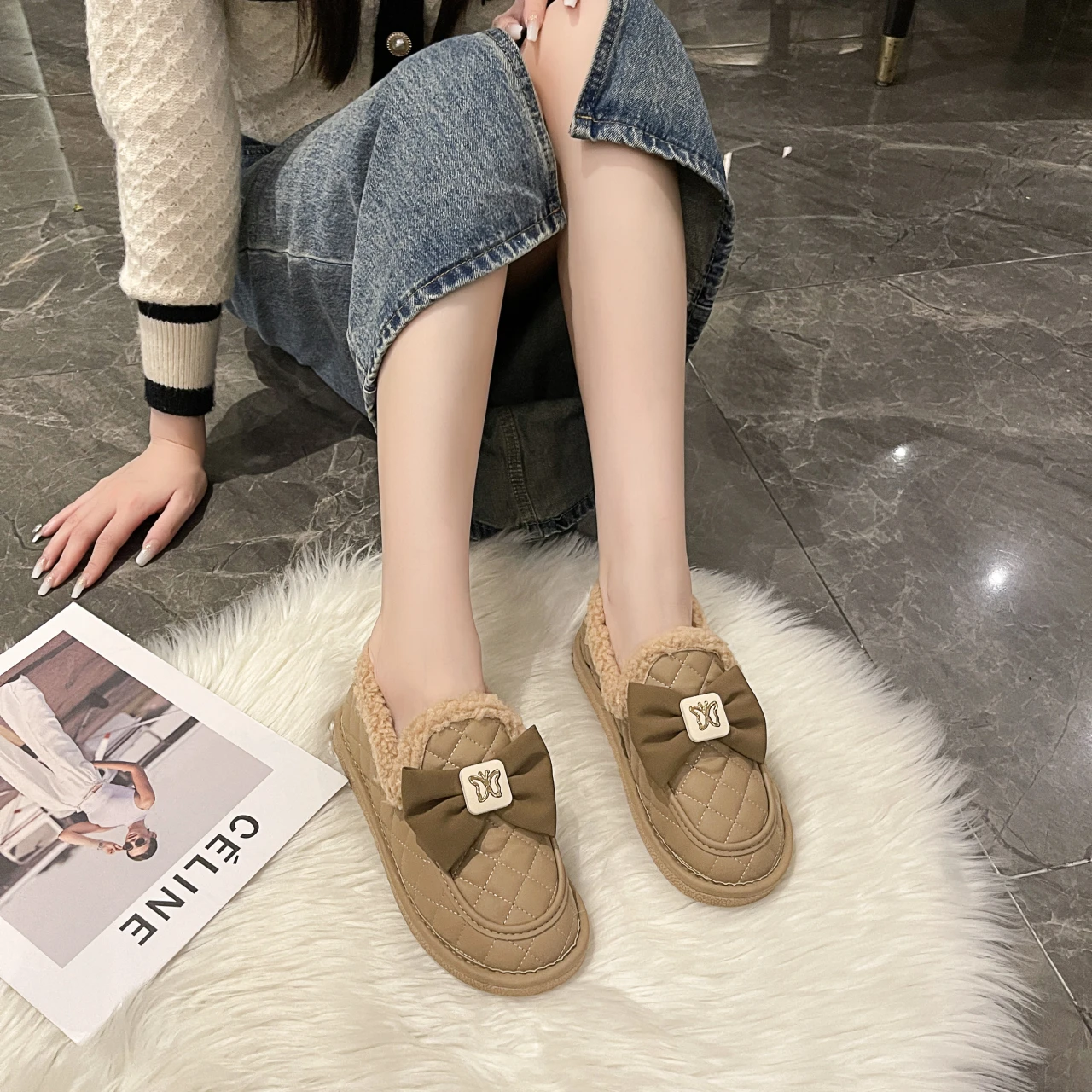 

Новинка 2023, Зимние ботильоны для снежной погоды, теплые бархатные водонепроницаемые женские ботинки на низком каблуке с круглым носком, Женская обувь в милом стиле с бантом