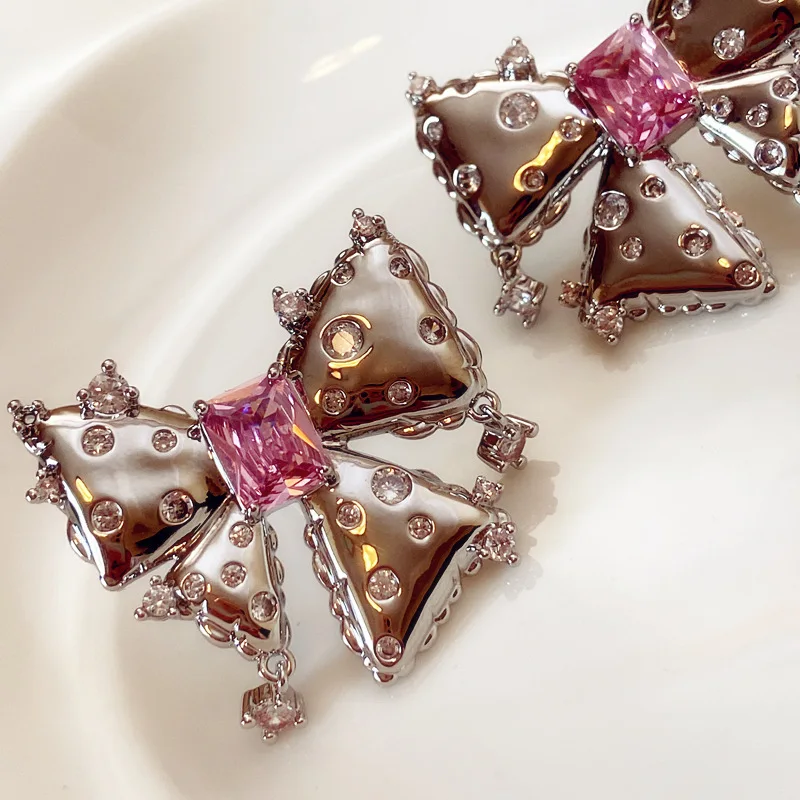 

Pink Diamond Bow Earrings Shiny Metallic Sweet Girl Earrings