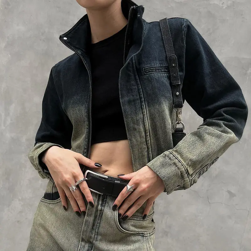 Джинсовая куртка градиентная в американском ретро стиле потертая женская