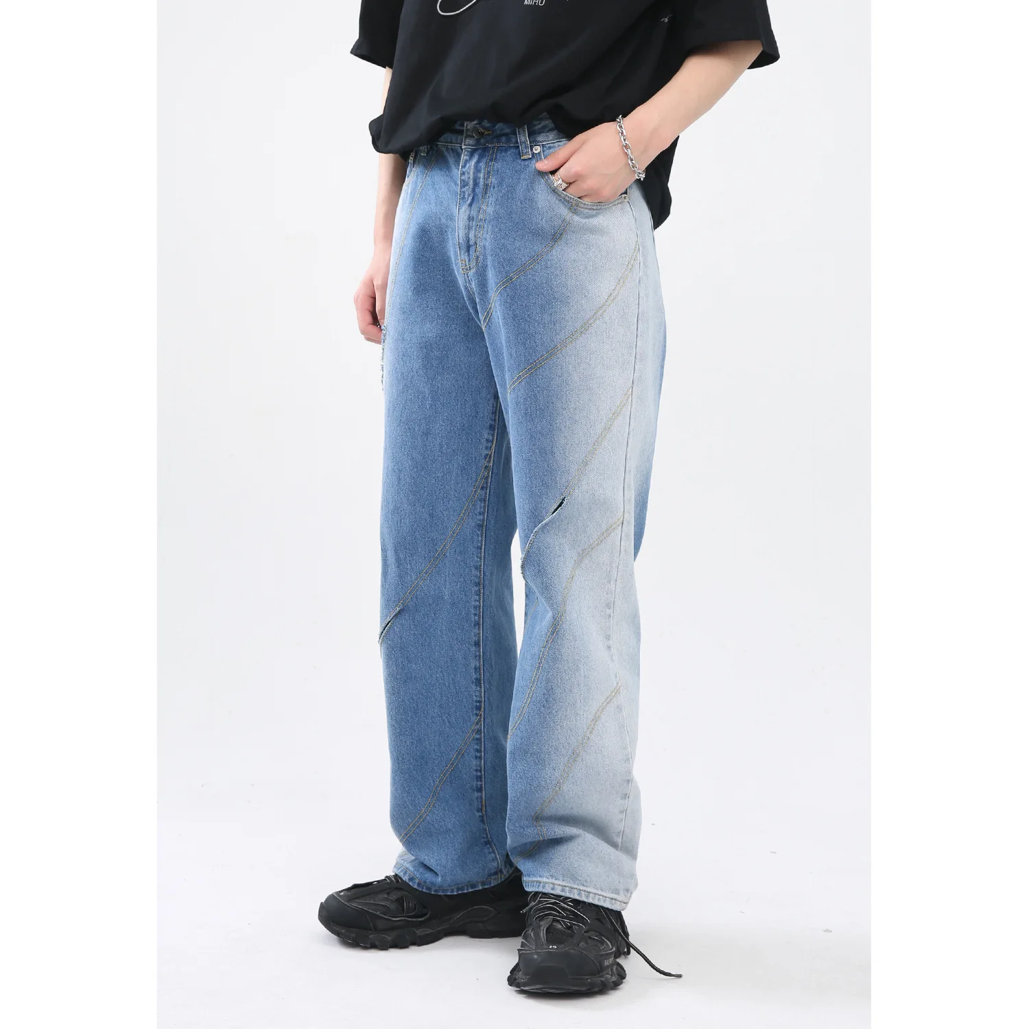 Four Seasons Korean Fashion Gradient Hole Straight Loose Personality Casual Jeans Men Clothing Y2k Pants Mens Street Wear JEANS