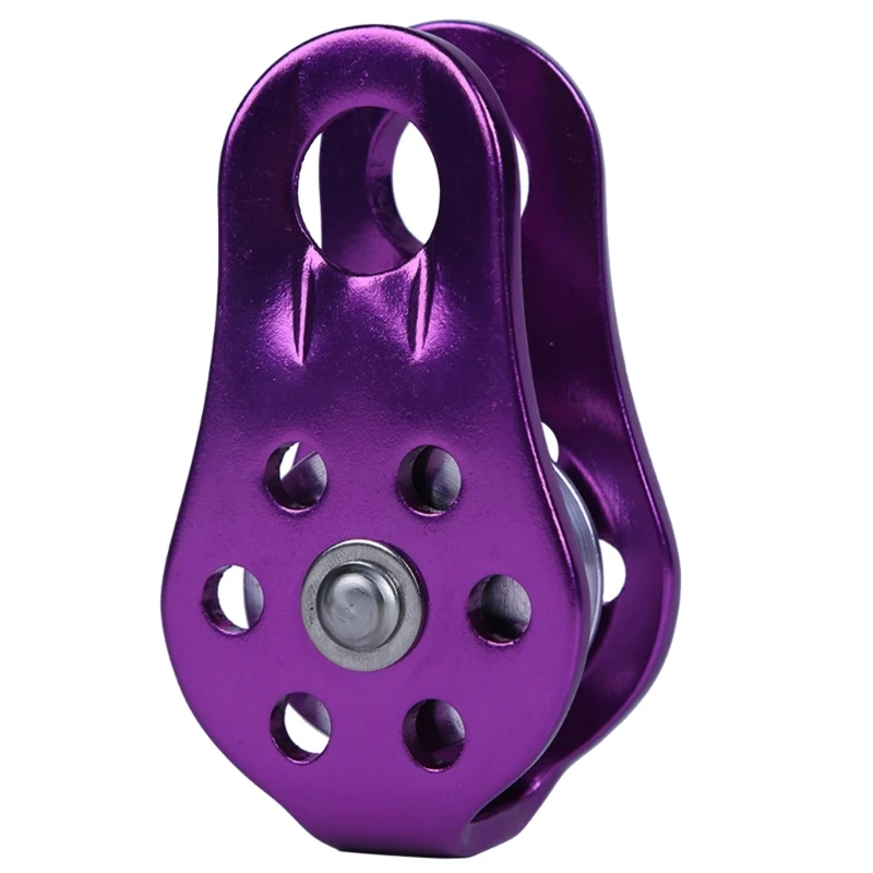 Небольшой веревочный шкив из алюминиевого сплава на открытом воздухе для