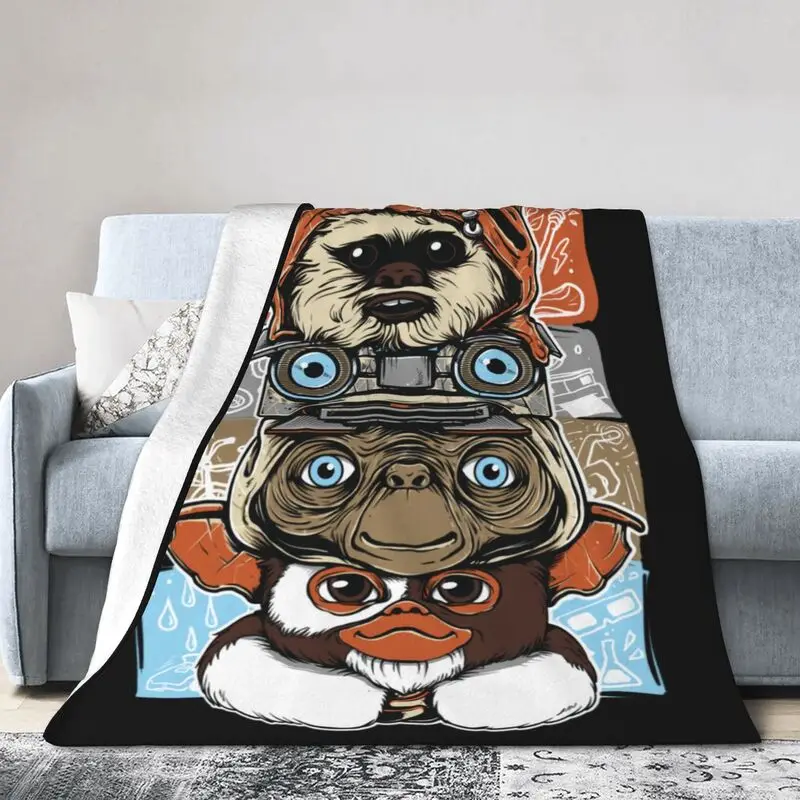 

80s Horror Christmas Movie Lcon Blanket Fleece Flannel Gremlins Gizmo Monster Gremlin Film Throw Blankets Travel Bedroom Quilt