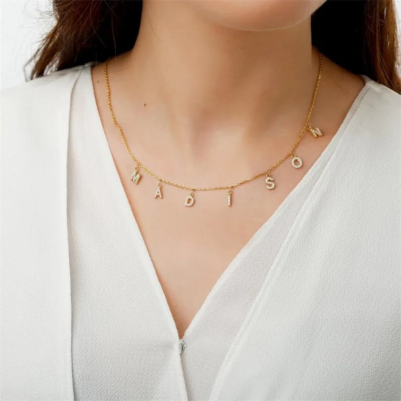 

Personalized Short Necklace Name DIY Necklace Copper Micro Inlay Zircon Alphabet Necklace Stainless Steel Clavicle Chain