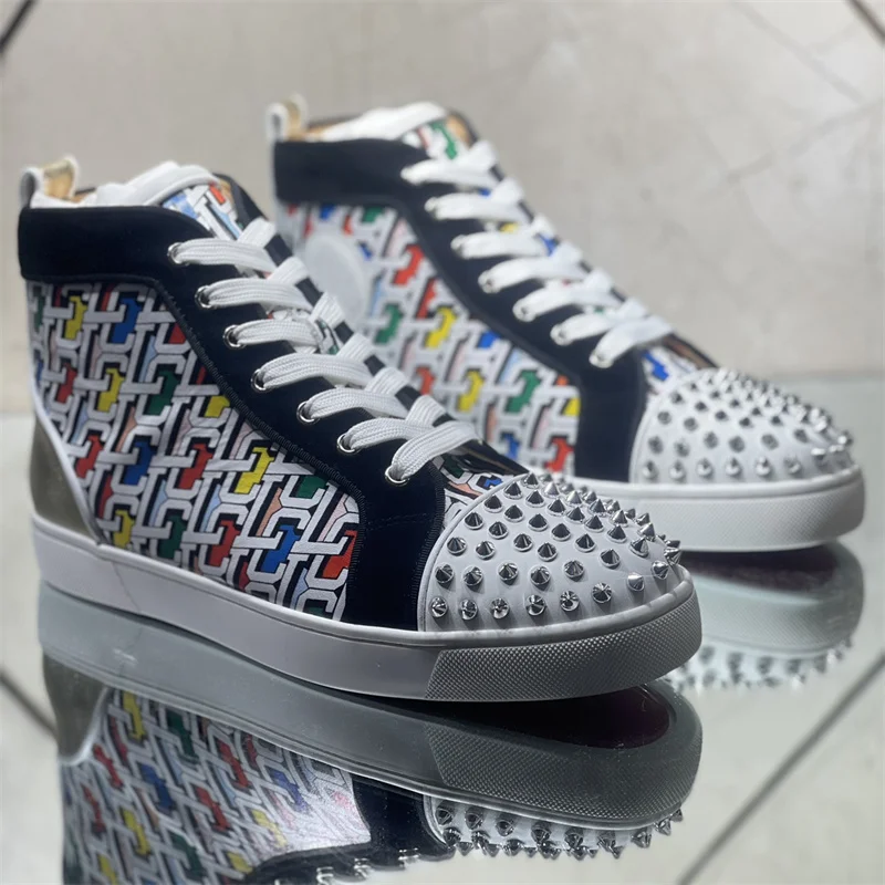 

Женские и мужские кожаные туфли, роскошные повседневные лоферы на плоской подошве, с высоким берцем, с узором в виде гвоздей, с бриллиантами,...