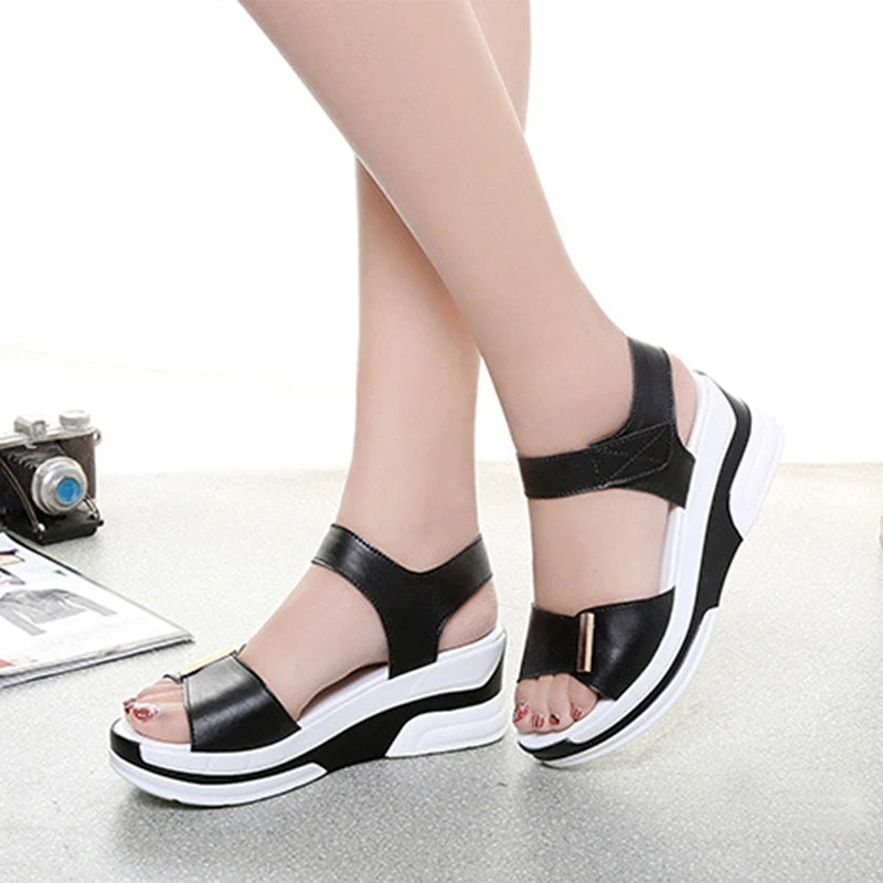 

2022 New Fashion Style Casual Female Shoes Woman Summer Wedge Comfortable Sandals Ladies Flat Sandals Fashion Summer Wedges