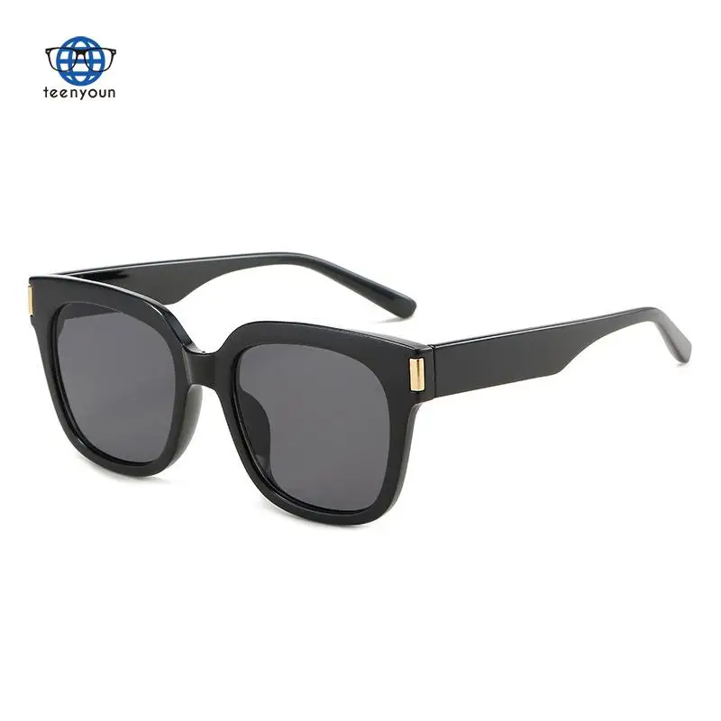 

Teenyoun New Saint Luo's Online Celebrity Versatile Flat Light Glasses Men's And Women's Same Luxury Brand Punk Sun Gla