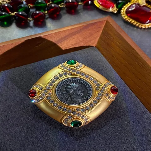 SKEDS винтажная стеклянная брошь