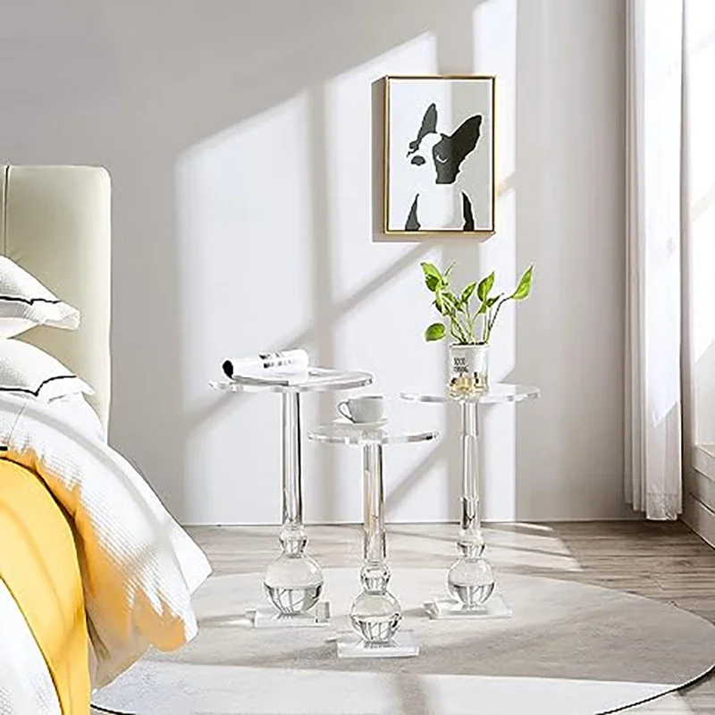 Акриловый приставной столик прозрачный маленький круглый торцевой для гостиной