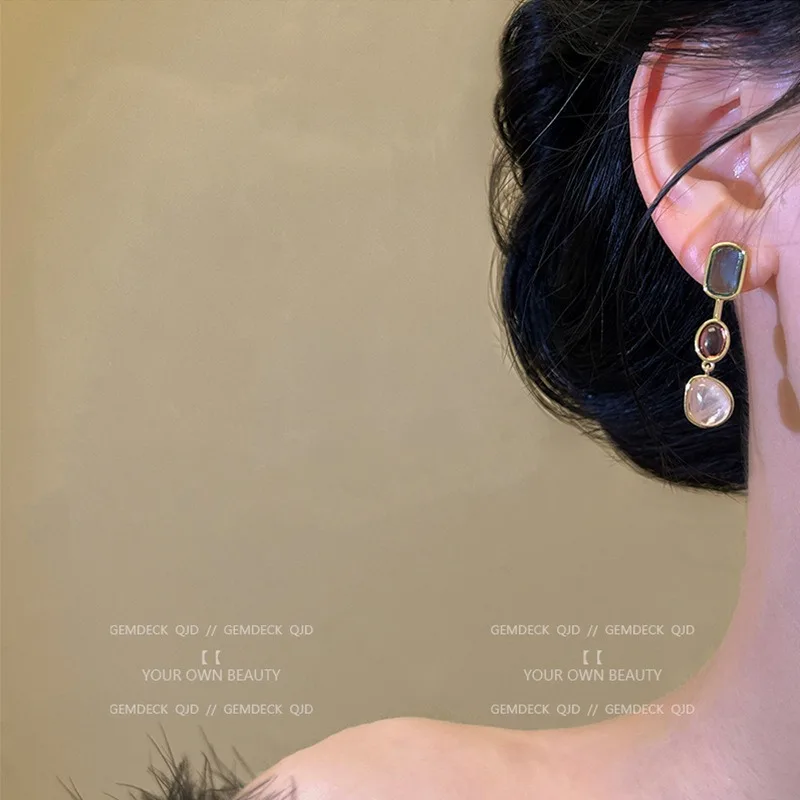 Асимметричные красочные серьги из смолы для женщин ретро контрастные