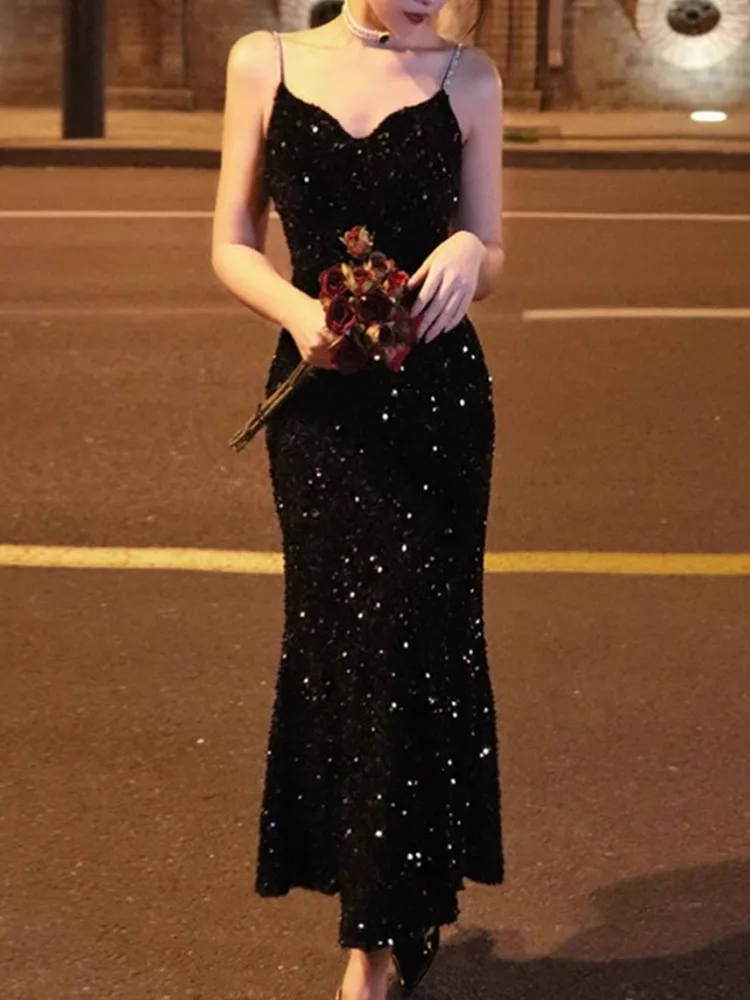 

SMTHMA High-End French Sexy Spaghetti Strap Velvet Mermaid Dress For Women Autumn Temperament Black Sequin Long Dress Vestidos