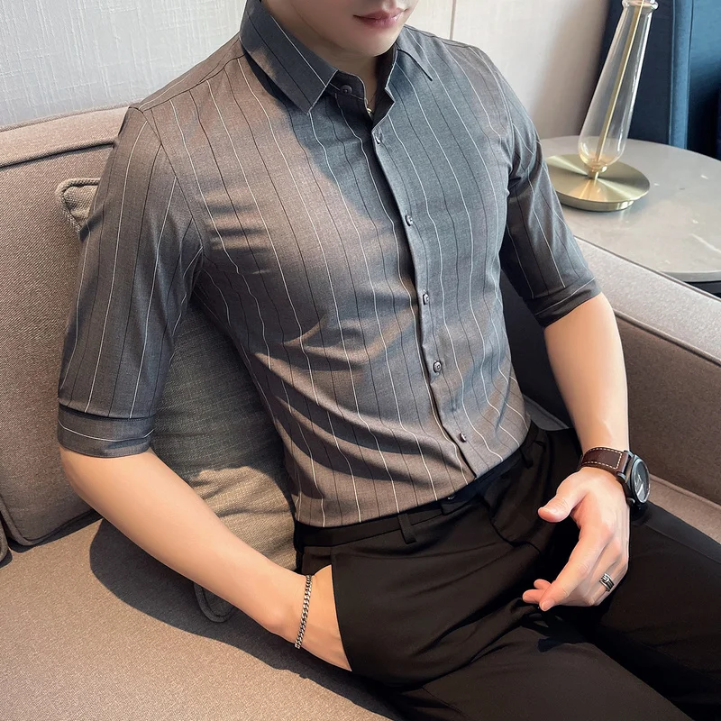 2022 Classic Striped Shirts for Men Summer Half Sleeve Slim Casual Shirt Business Formal Dress Shirts Social Party Tuxedo Blouse