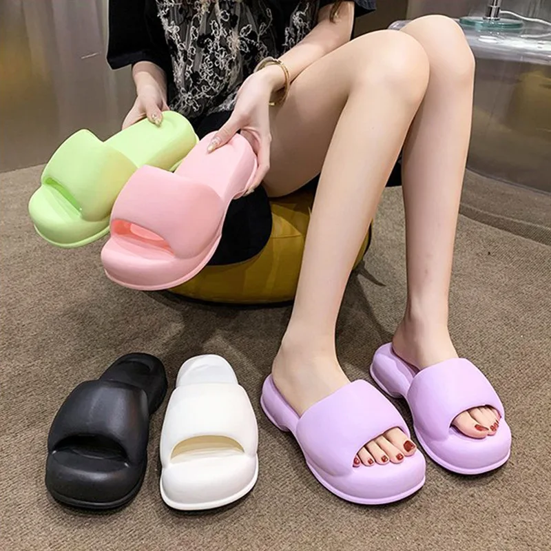 

WTEMPO Women Indoor Street Bread Slippers Summer Platform Shoes Female Thick Sole Solid Color Ladies Fashion Slides Sandals