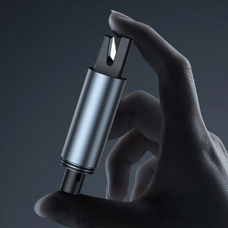 Приспособление для разбивания окон и ремня безопасности автомобильные