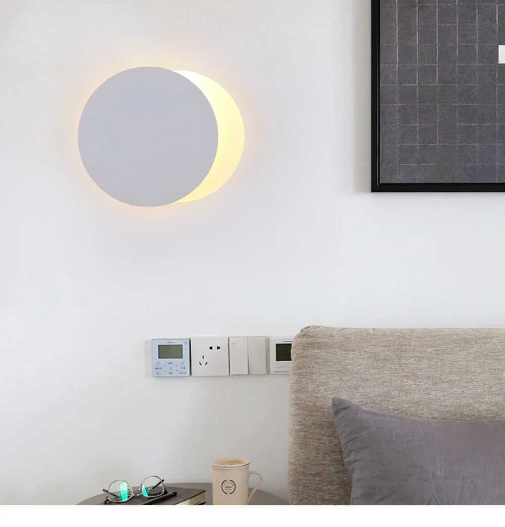 Комнатная светодиодная настенная лампа