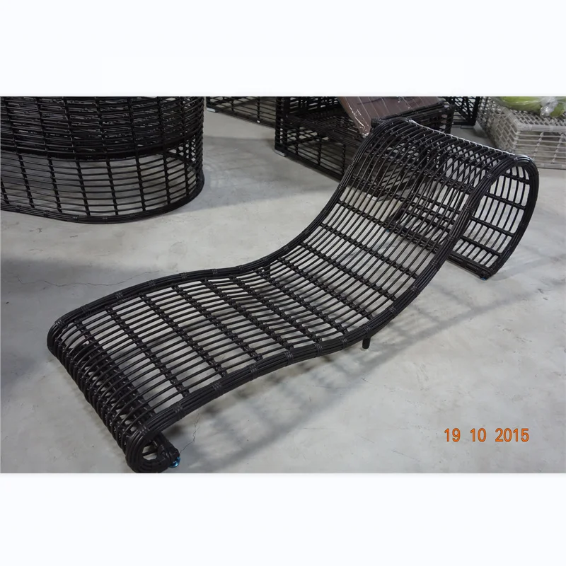 

Outdoor aluminum wicker rattan sunr swimming pool deck recliner beach