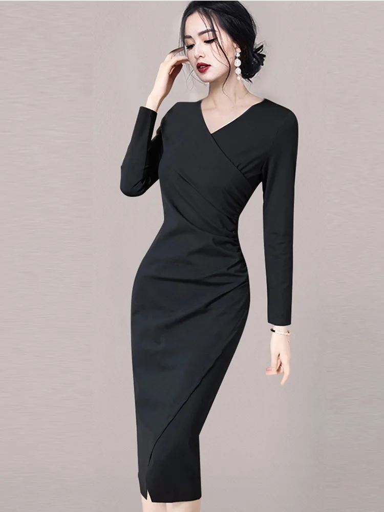 Женское вечернее платье-футляр с V-образным вырезом и высокой талией