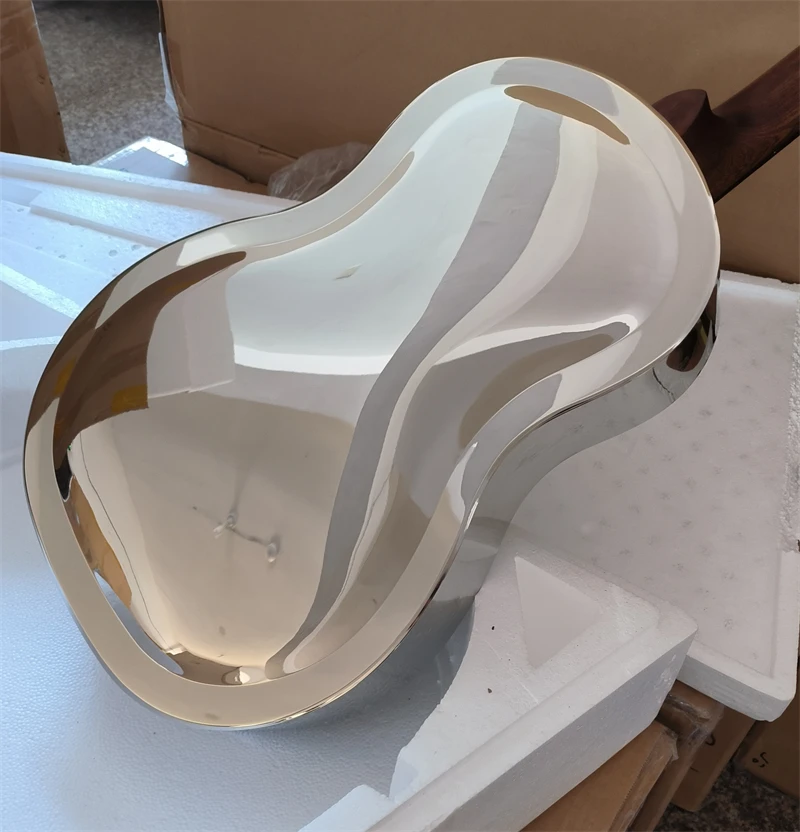 Резонаторная гитара Jonathan 19 серии